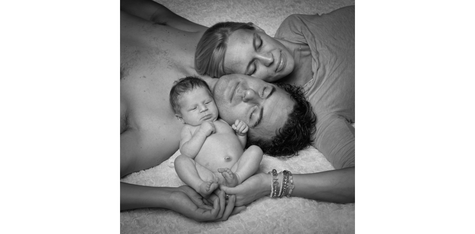 babyfotografie-Baarn-met-ouders-uniek