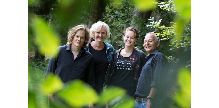 gezinsfotografie-Baarn-in-het-bos