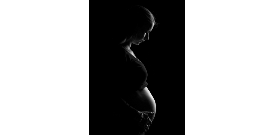 zwangerschapsfotografie-Bunschoten-vrouw